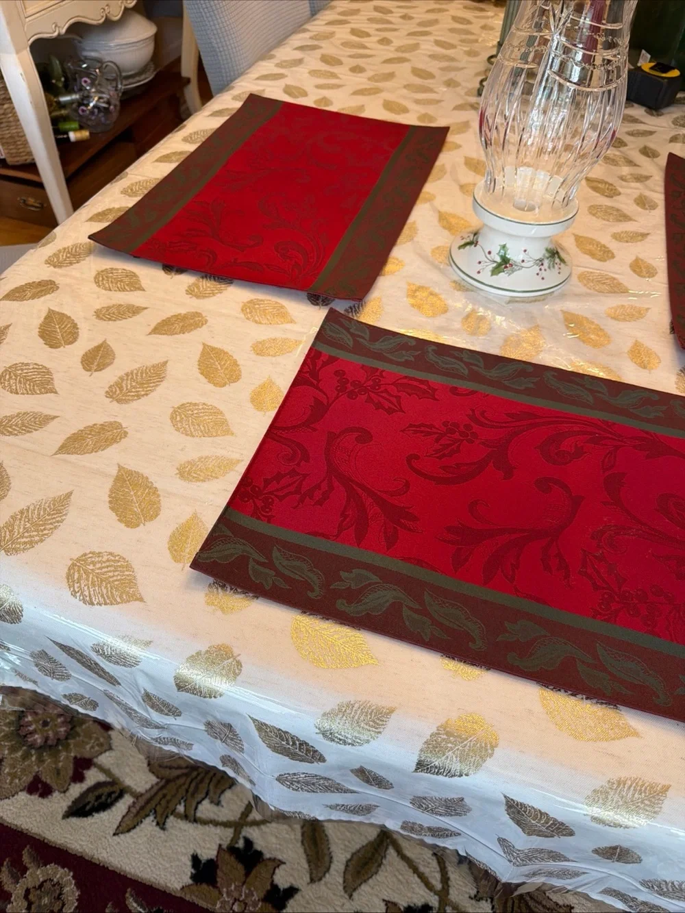 Christmas Holly & Berry set of 6 cloth placemats 19x13 in New